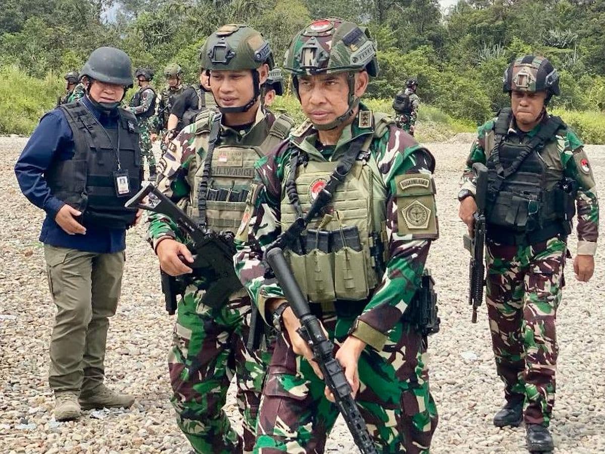 Berseragam Tempur, Pangkogabwilhan III Cek Pengamanan di Freeport Pasca-Serangan OPM