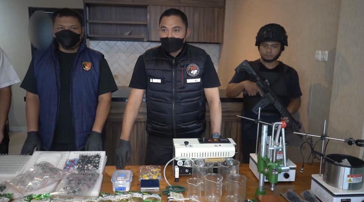 Polisi Bongkar Lab Vape Etomidate di Apartemen Tangerang, 1 WN Malaysia Ditangkap!
