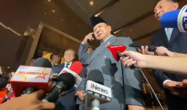 Prabowo Hadiri Pernikahan El Rumi dan Syifa Hadju, di Sela Pesta Santap Kari Laksa