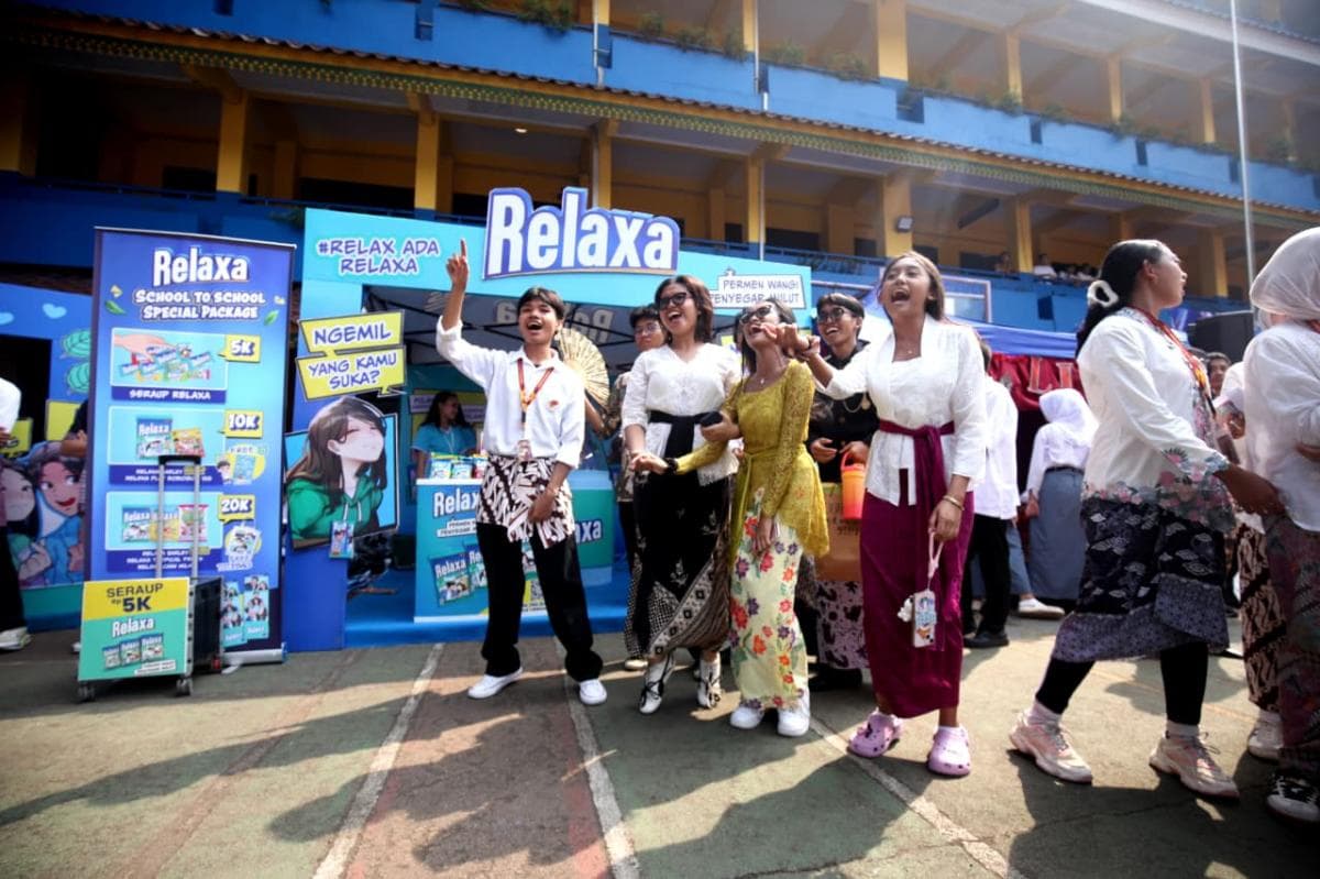 Serunya Genzone School Take Over di SMAN 55 Bareng Relaxa, Ada Momen Gombal Bareng