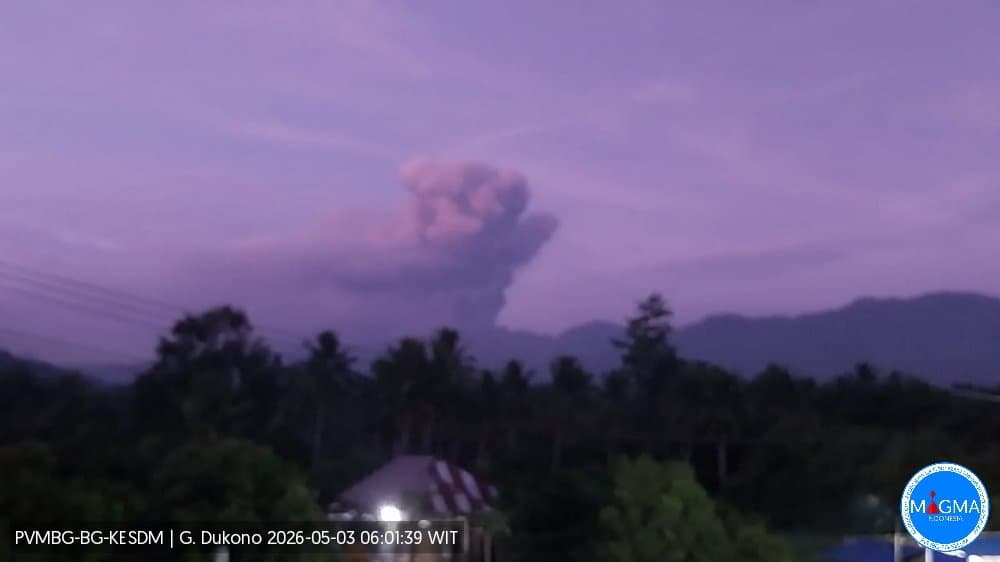 Gunung Dukono di Halmahera Utara Erupsi, Muntahkan Kolom Abu Hingga Ketinggian 2.00 Meter