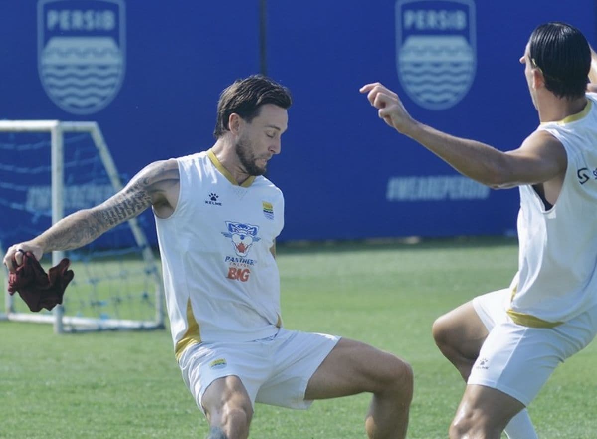 Segini Kisaran Gaji Kapten Marc Klok di Persib Bandung
