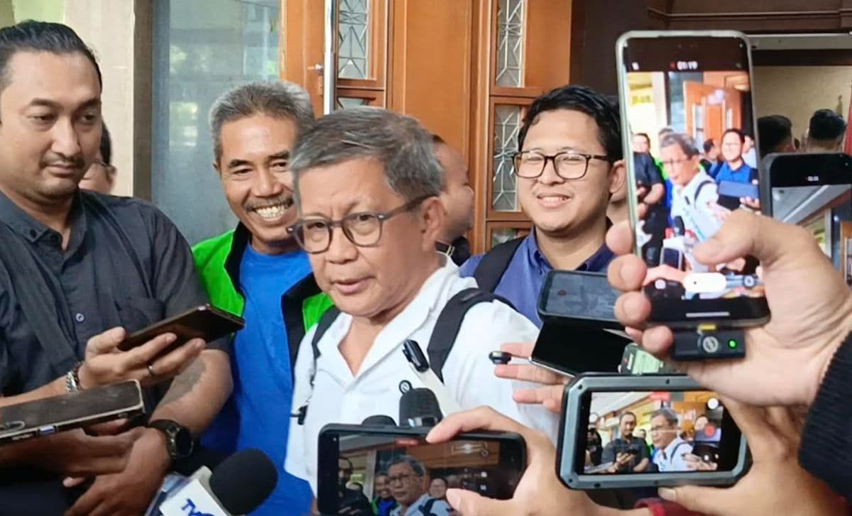 Hadiri Sidang Nadiem, Rocky Gerung: Saya Ingin Tahu Apakah Dituntun Nalar Hukum atau Ada Pesanan