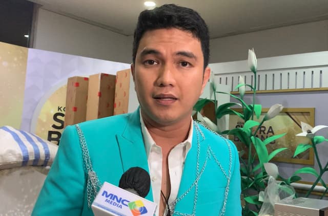 Aldi Taher Hormati Dewi Perssik: Waktu Aku Didiagnosa Kanker, Bunda Orang Pertama yang Semangatin
