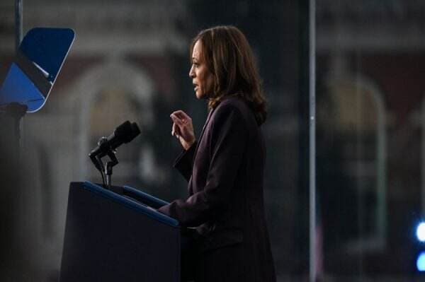 Kamala Harris Beri Selamat Donald Trump Menang Pilpres AS, tapi...