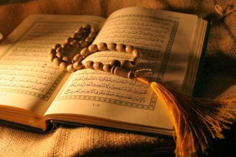 Ayat-ayat Al Quran yang Bisa Diamalkan agar Sembuh dari Sakit