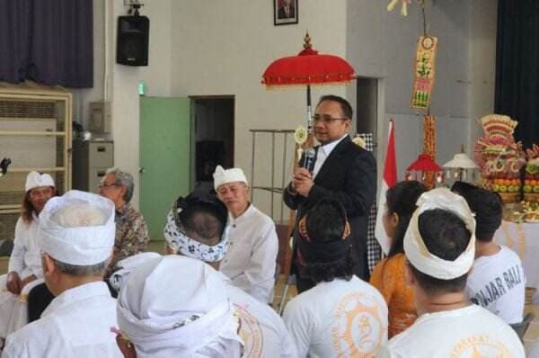 Hari Raya Galungan dan Kuningan, Menag Sambangi Keluarga Masyarakat Hindu Indonesia di Jepang