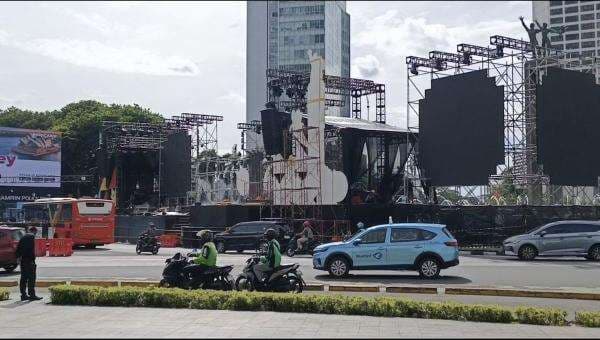 H-1 Malam Tahun Baru 2026, Panggung Bundaran HI Jalani Gladi Bersih