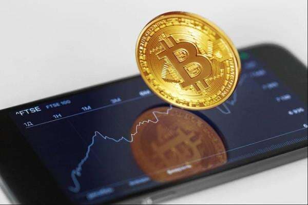 Harga Bitcoin Terjun Bebas di Bawah USD89.000, Apa Penyebabnya?