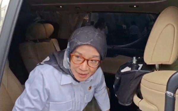 MenpanRB Rini Widyantini Datang ke Kantor Purbaya, Bahas Apa?