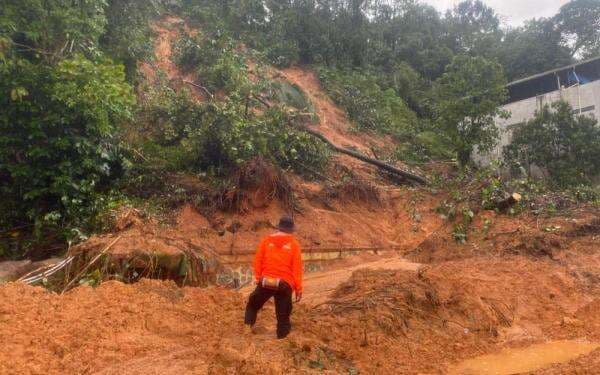 Prabowo Kirim 17 Starlink Pulihkan Akses Komunikasi Terputus di Sumut