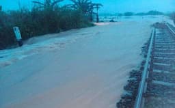 Jalur Rel Gubug-Karangjati Grobogan Terendam Banjir, Perjalanan KA Terganggu