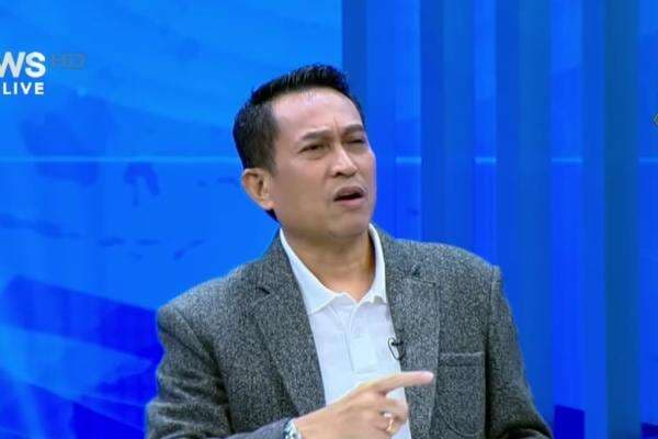 Bara JP ke Bonjowi: Jangan Mimpi Dapat Ijazah Asli Jokowi, Gak Mungkin Bara JP ke Bonjowi: Jangan Mimpi Dapat Ijazah Asli Jokowi, Gak Mungkin