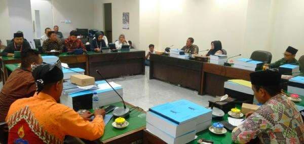 DPRD Bojonegoro Minta Semua Komisioner KPU Mundur, Jika Tak Mampu Melaksanakan Debat