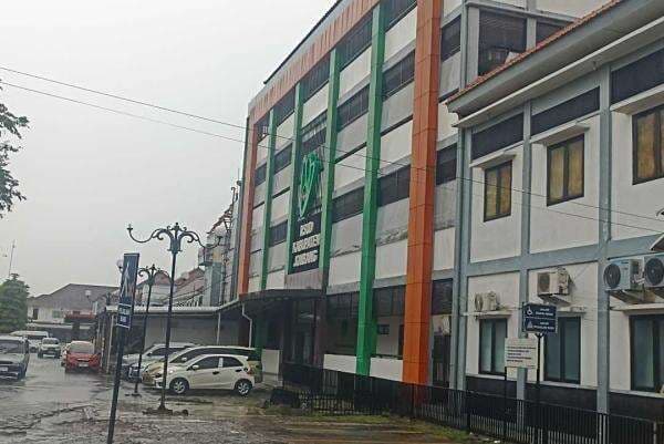 Antisipasi Kedaruratan Lebaran 2025, RSUD Jombang Tetap Beroperasi 24 Jam Layani Masyarakat Antisipasi Kedaruratan Lebaran 2025, RSUD Jombang Tetap Beroperasi 24 Jam Layani Masyarakat