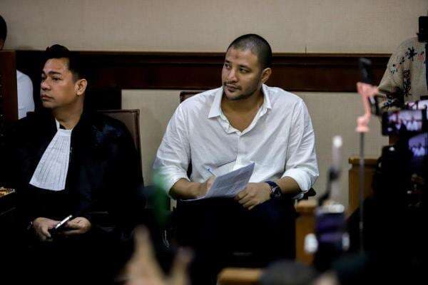 Hayati Kamelia Akui Ammar Zoni Pegang Ponsel dalam Penjara: Itu Biasa