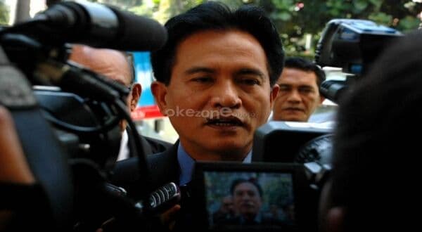 Yusril soal WNI Jadi Tentara Asing: Kewarganegaraan Tidak Otomatis Hilang