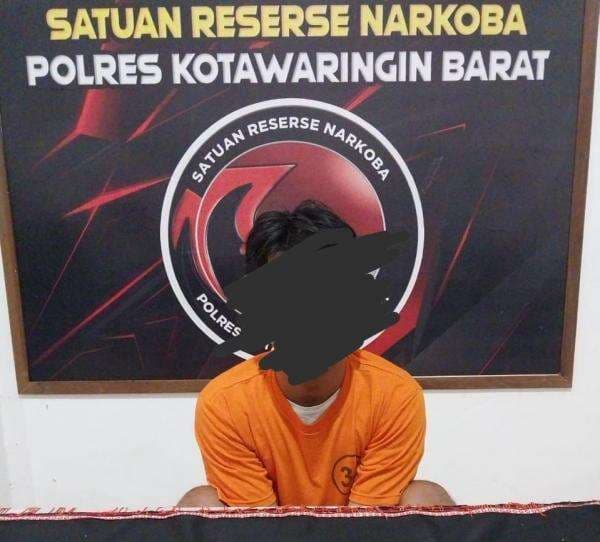 Sembunyikan Sabu di Kolong Poskamling, Pemuda di Kobar Dibekuk Polisi