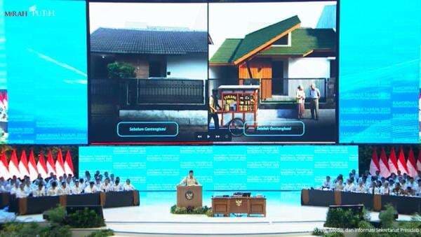 Prabowo Ingin Seluruh Rumah di Indonesia Pakai Genteng, Bukan Seng