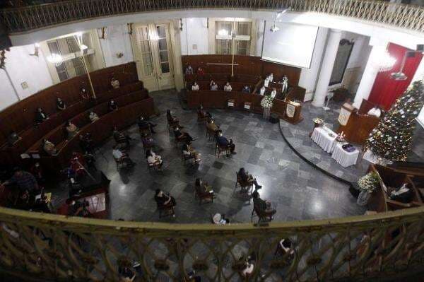 Polri Turunkan 11 Ribu Personel ke Sumatera, Bantu Bersihkan Gereja Jelang Natal