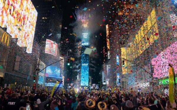 KUIS: Perayaan Tahun Baru, Apa Hal Ikonik yang Kamu Tahu?