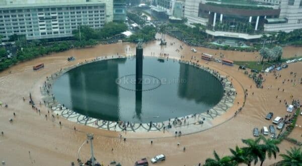 Peristiwa 1 Februari: Kilas Balik Banjir Besar Jakarta 2007 yang Tewaskan 80 Orang