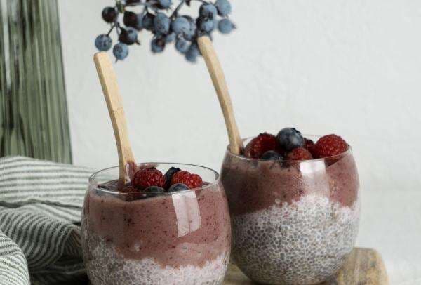 Chia Seed Pudding vs Yogurt, Mana yang Lebih Sehat untuk Sarapan? Chia Seed Pudding vs Yogurt, Mana yang Lebih Sehat untuk Sarapan?