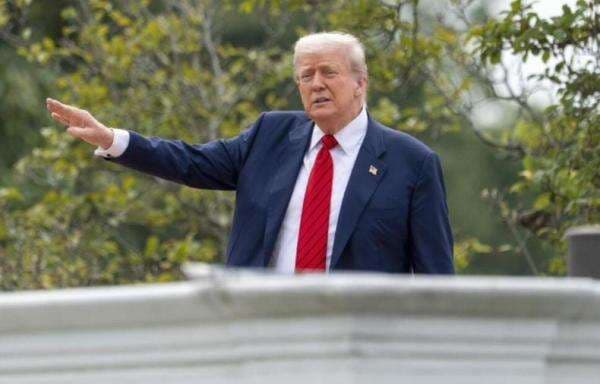 Trump Teken Instruksi Presiden Masukkan Obat-obatan Fentanyl sebagai Senjata Pemusnah Massal Trump Teken Instruksi Presiden Masukkan Obat-obatan Fentanyl sebagai Senjata Pemusnah Massal