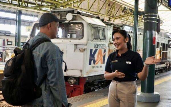 Kemenhub Proyeksikan Jumlah Penumpang Kereta Api Tembus 3,94 juta Orang Selama Libur Nataru 