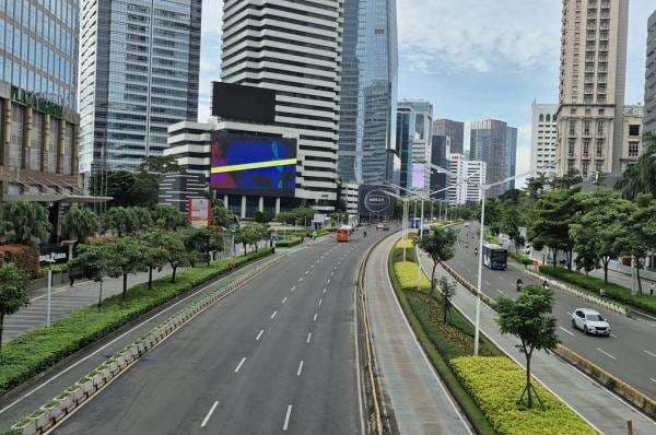 Suasana Jakarta usai Malam Tahun Baru 2026, Jalanan Lebih Lengang!
