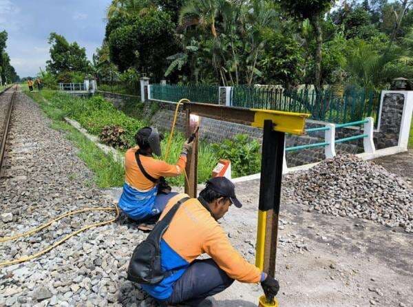 KAI Tutup 316 Perlintasan Sebidang Rawan Kecelakaan Sepanjang 2025