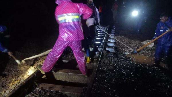 Jalur Rel di Batang Pulih, Perjalanan Kereta Api Beroperasi Normal Lagi