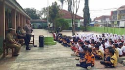 Bangun Kesadaran Anti-Bullying, Bhabinkamtibmas dan Babinsa Imbanagara Adakan Penyuluhan di SDN 01