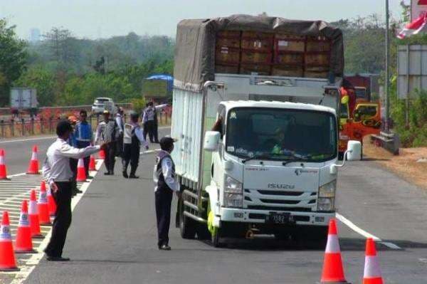 Percepat Zero ODOL, Kemenhub Targetkan Normalisasi Ratusan Truk Lebih Dimensi di Jatim