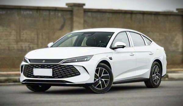 BYD Buka Peluang Jualan Mobil Hybrid di Indonesia Tahun Depan