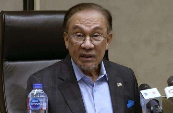 PM Malaysia Anwar Ibrahim Reshuffle Kabinet Besar-besaran PM Malaysia Anwar Ibrahim Reshuffle Kabinet Besar-besaran