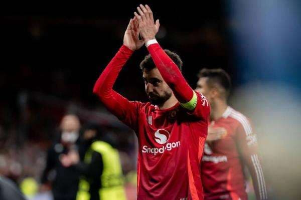 Bruno Fernandes Cedera, MU Makin Terdesak Cari Gelandang Baru di Januari