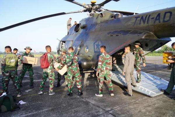 Tiga Helikopter TNI Keliling Aceh, Sumut dan Sumbar Cek Kesehatan Korban Bencana