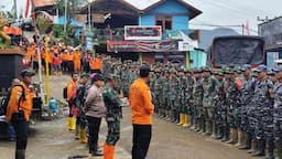 5 Korban Longsor Masih Hilang, Operasi Pencarian Kerahkan 1.300 Personel 