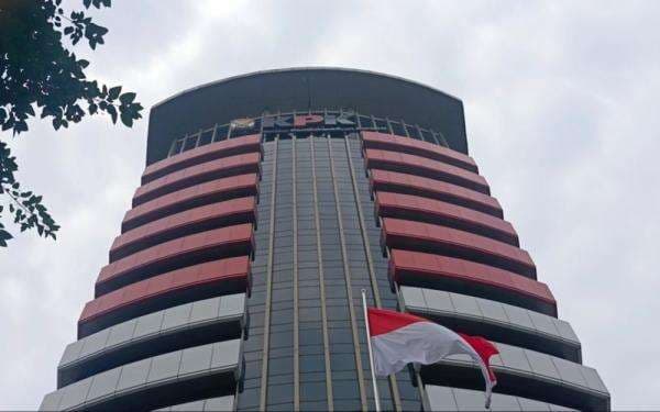 Geledah Rumah Dinas Bupati Lampung Tengah, KPK Sita Uang Ratusan Juta Rupiah