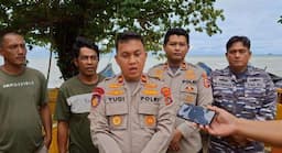 Evakuasi Buaya 2 Meter, Kasat Polairud Polres Babar Minta Masyarakat Waspada