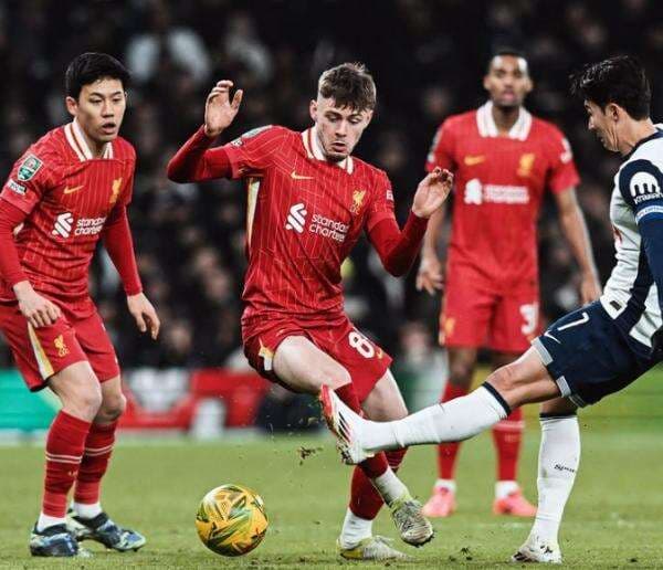 Tottenham Hotspur Pecundangi Liverpool di Leg Pertama Semifinal Piala Liga Inggris