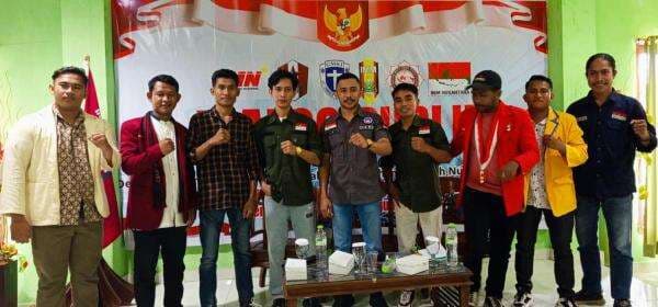 Bersatu untuk Indonesia Emas: Mahasiswa NTT Deklarasikan Ikrar Kebangsaan Bersatu untuk Indonesia Emas: Mahasiswa NTT Deklarasikan Ikrar Kebangsaan