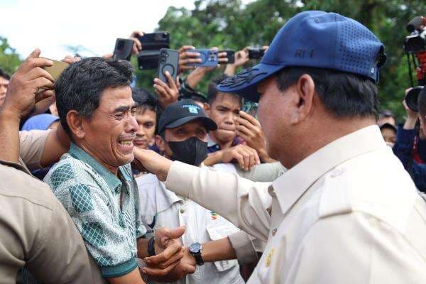 Prabowo Pastikan Hunian Warga Terdampak Bencana Dibangun Layak dan Berkualitas Prabowo Pastikan Hunian Warga Terdampak Bencana Dibangun Layak dan Berkualitas
