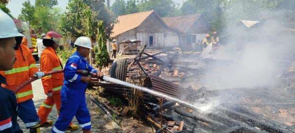 Rumah Warga di Kasiman Bojonegoro Ludes Dilalap Api, Ini Penyebabnya