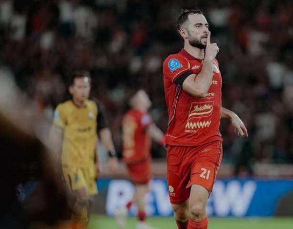 Tak Hanya Bantu Persija Jakarta Menang, Ada Kisah Menarik di Balik Gol Indah Jordi Amat ke Gawang Bhayangkara FC
