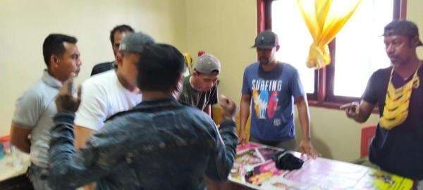 Penumpang KM Lambelu Ditangkap di Pelabuhan Larantuka, Polisi Temukan 1,6 Gram Sabu Penumpang KM Lambelu Ditangkap di Pelabuhan Larantuka, Polisi Temukan 1,6 Gram Sabu