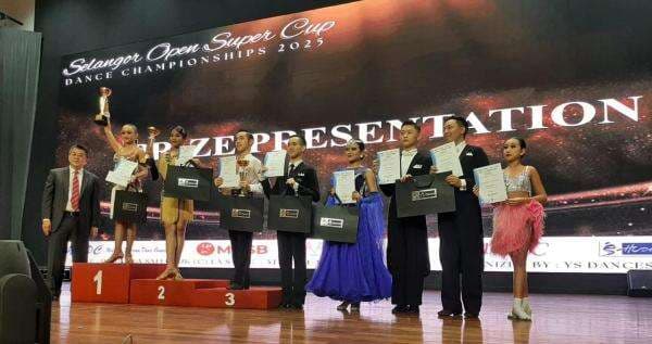 Siswi SMPN 2 Pekalongan Sabet Juara Runner Up Ajang Selangor Open Super Cup Dance Championship 2025