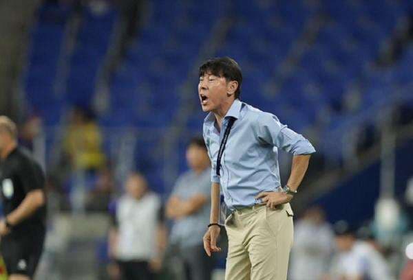 Kisah Shin Tae-yong dan Bima Sakti, Pelatih Terburuk Timnas Indonesia di Piala AFF