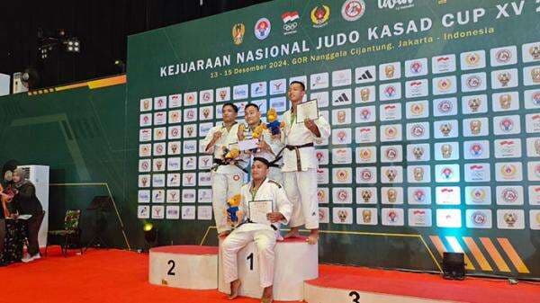 Personil Polda Jateng Bripda Rizal Torehkan Prestasi Gemilang di Kejurnas Judo KSAD Cup XV 2024